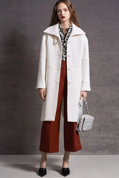 Look 19